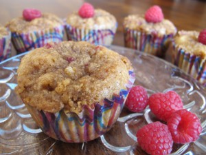 05Raspberry_Spice_Muffins_With_Crumb_Topping_1024x768