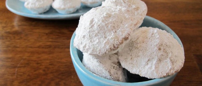 08Mini Powdered Sugar Doughnut Muffins